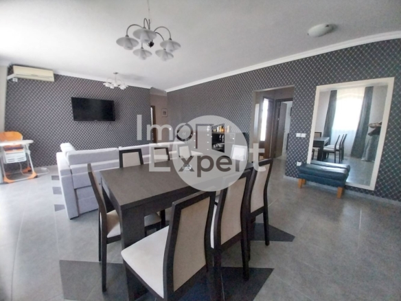 Многостаен лукс до плаж Каваци - 0