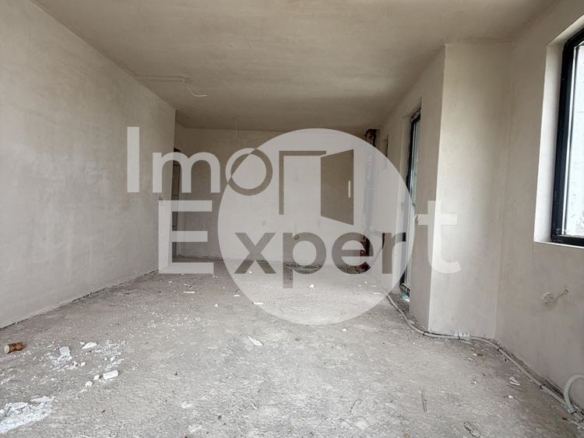 Двустаен апартамент на крачка от морето!!! - 0