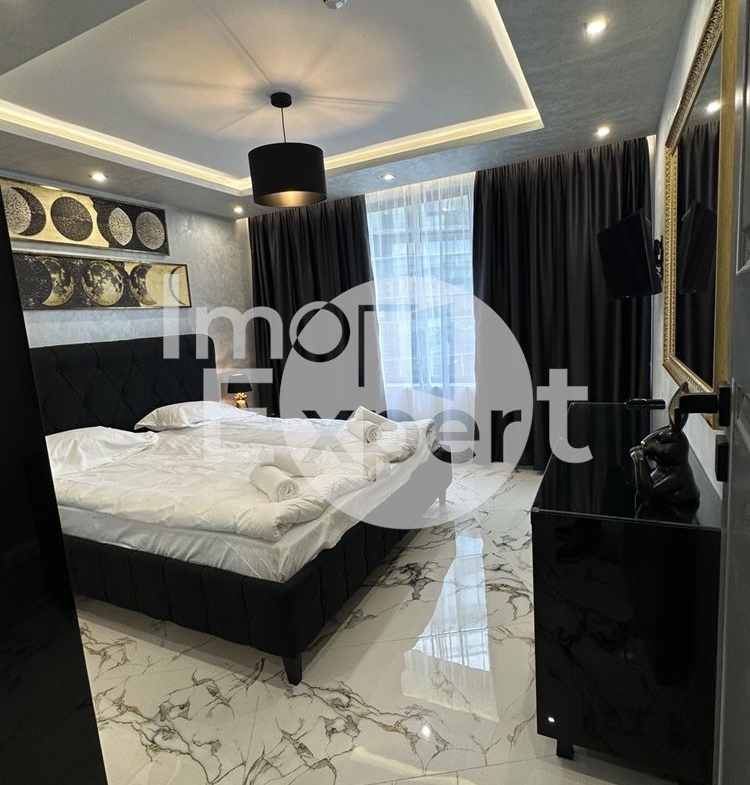 Луксозен двустаен апартамент под наем жк.Лазур с паркомясто на метри от морето и морската градина!!! - 0