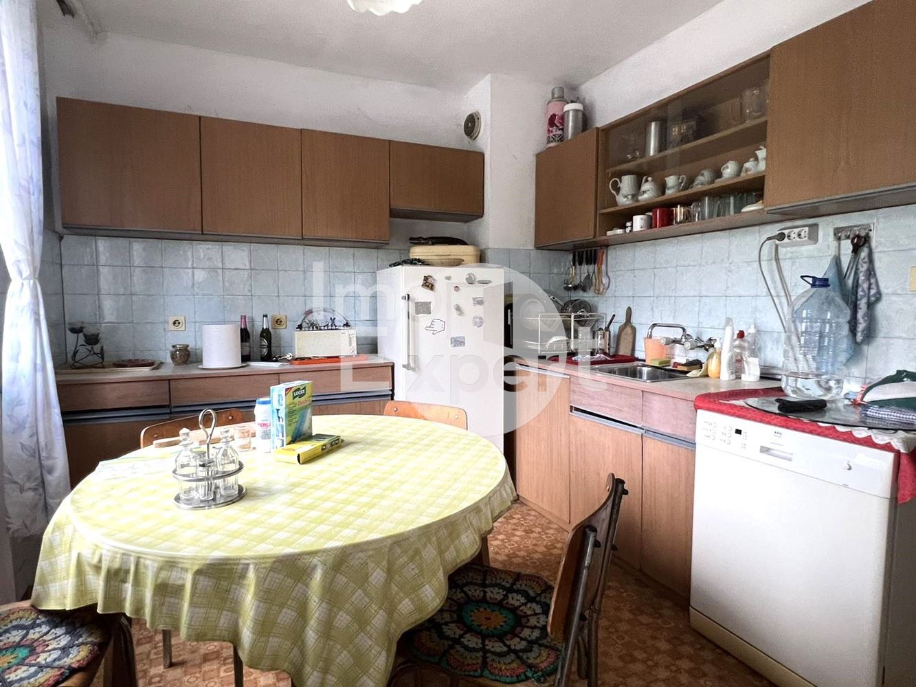 Четири отделни стаи в САНИРАН блок!!! - 0