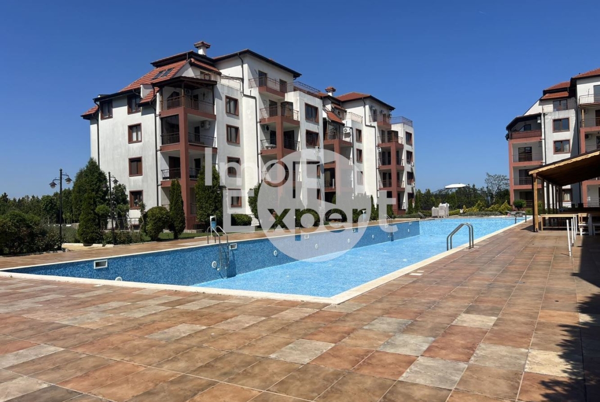 Тристаен до ключ Ахелой комплекс Фамагуста акт16 с асансьор !!! - 0