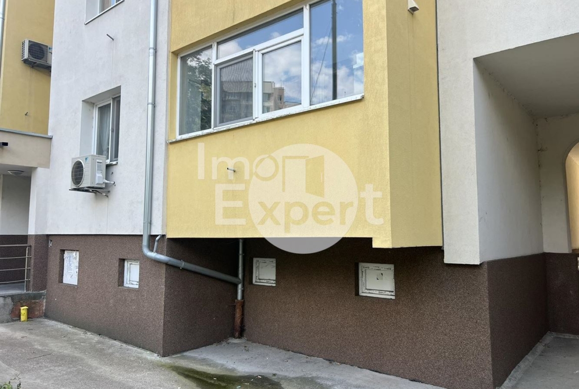 Четири отделни стаи в САНИРАН блок!!! - 0