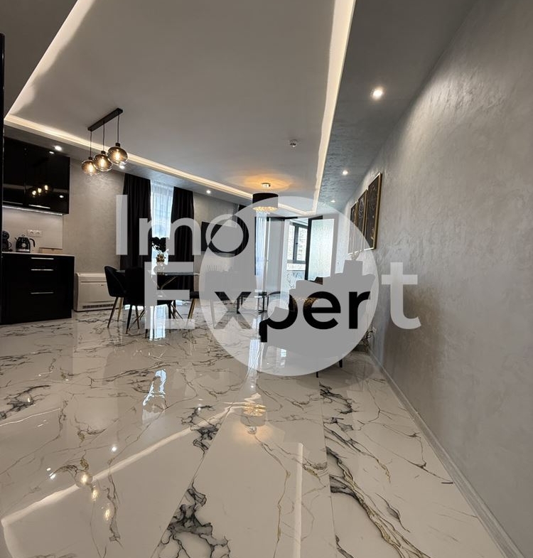 Луксозен двустаен апартамент под наем жк.Лазур с паркомясто на метри от морето и морската градина!!! - 0