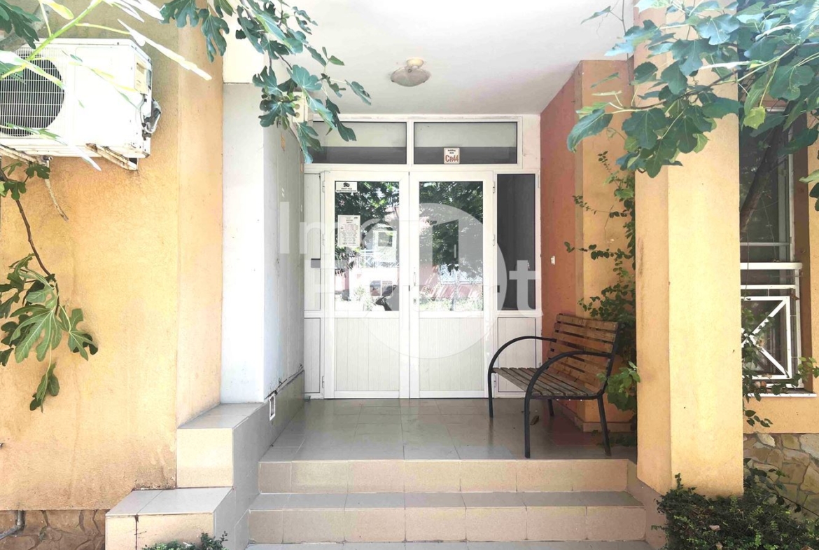 Продава се тристаен апартамент в комплекс Съни Дей 6, близо до Слънчев бряг! - 0