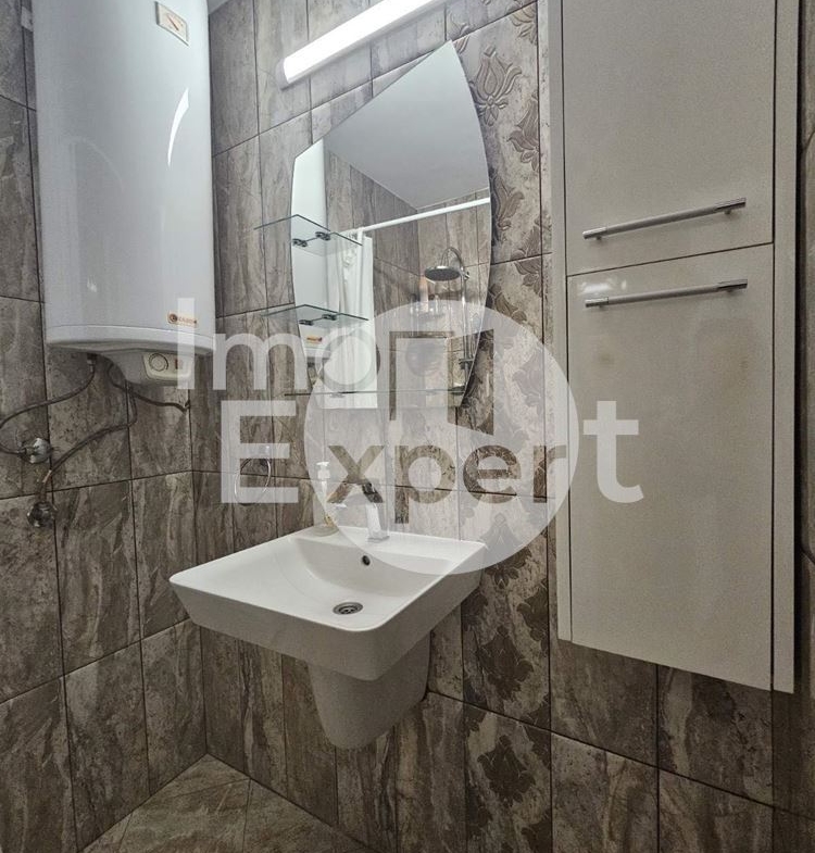 Двустаен апартамент с акт16 асансьор до Борисовата Градина!! - 0