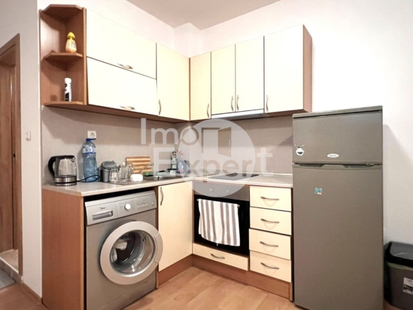 Продава се тристаен апартамент в комплекс Съни Дей 6, близо до Слънчев бряг! - 0