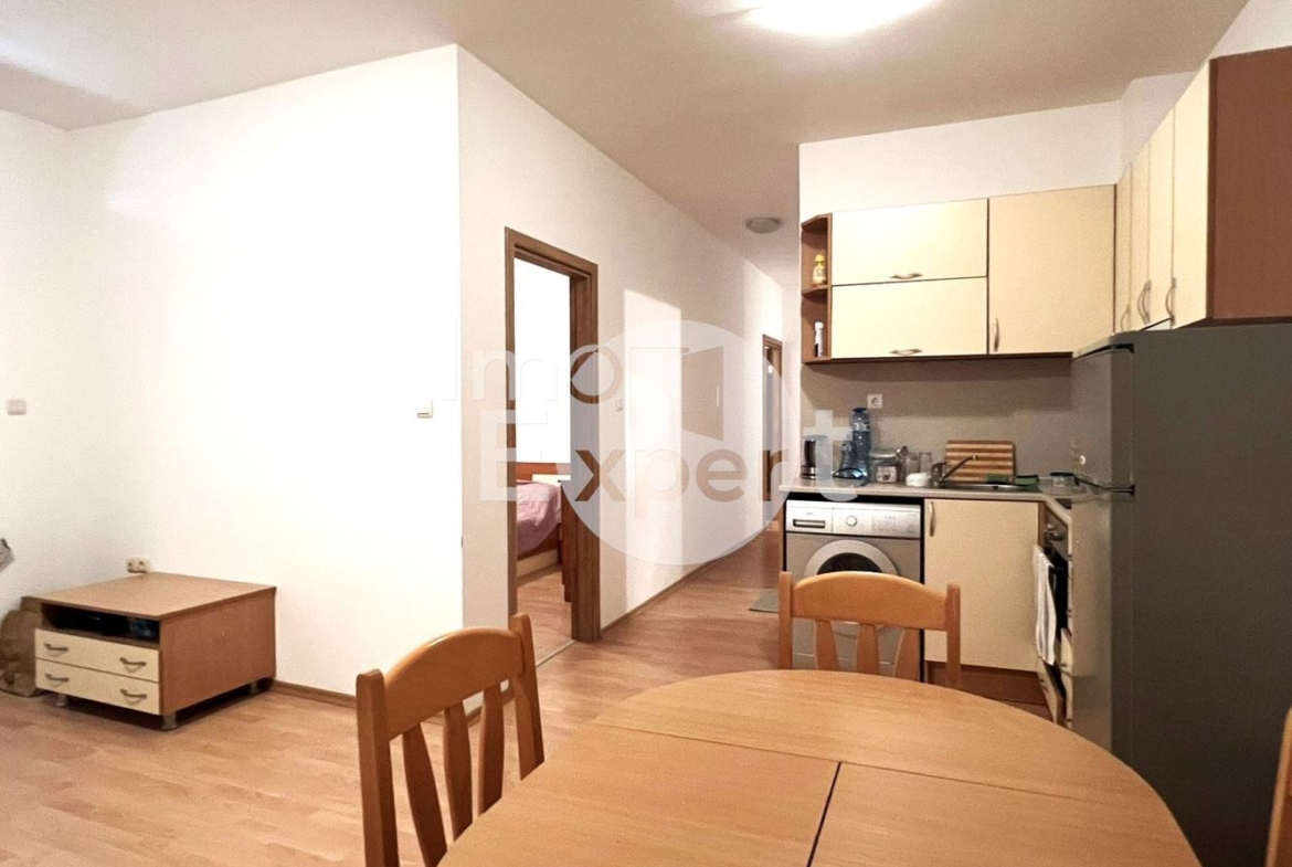 Продава се тристаен апартамент в комплекс Съни Дей 6, близо до Слънчев бряг! - 0