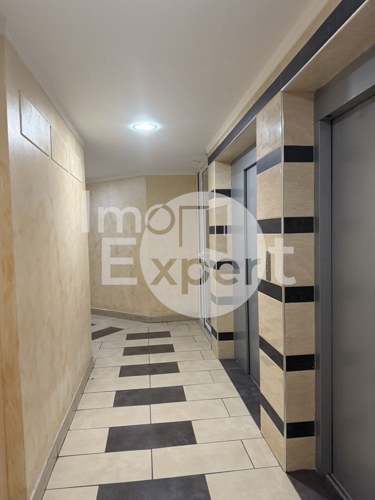 Двустаен апартамент на метри от Морската градина - 0