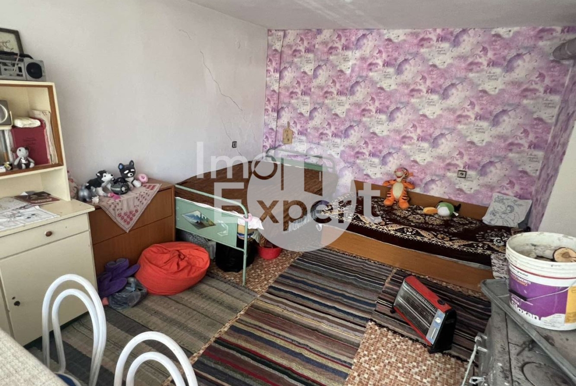 Къща - Бургас, област, с.Вършило - 0