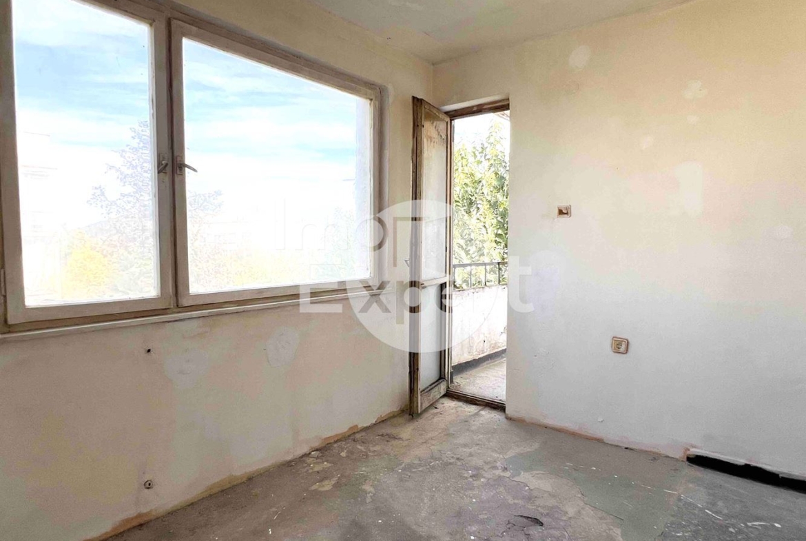 Тристаен тухлен апартамент в село Атия!!! - 0