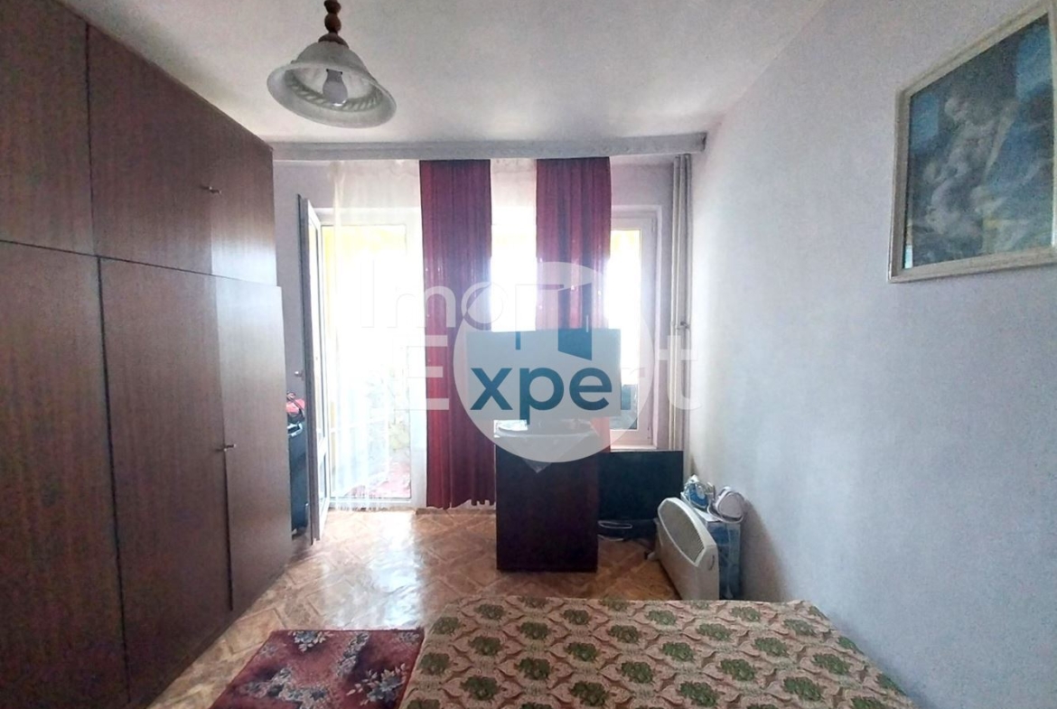 Нов имот на пазара. Двустаен апартамент с отделна кухня в ж.к. "Зорница" - 0