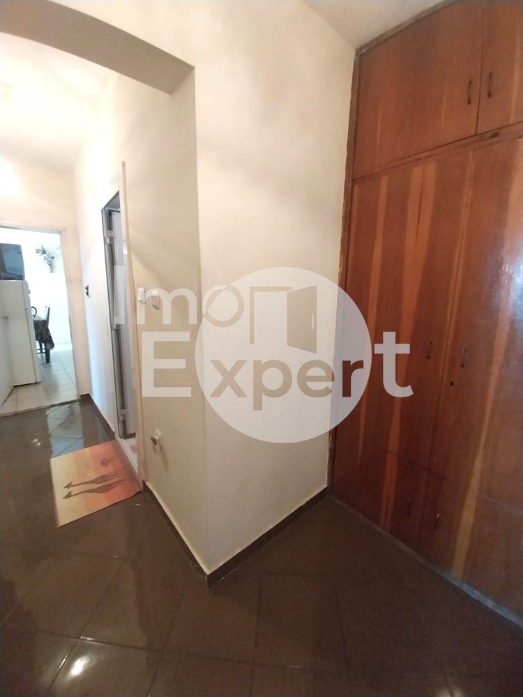 Нов имот на пазара. Двустаен апартамент с отделна кухня в ж.к. "Зорница" - 0