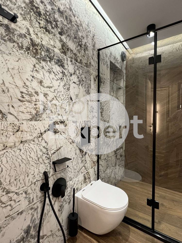 Луксозен ИМОТ в престижна сграда!!! Гледка МОРЕ!!! - 0