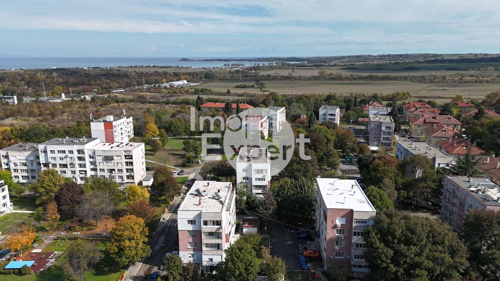 Тристаен тухлен апартамент в село Атия!!! - 0