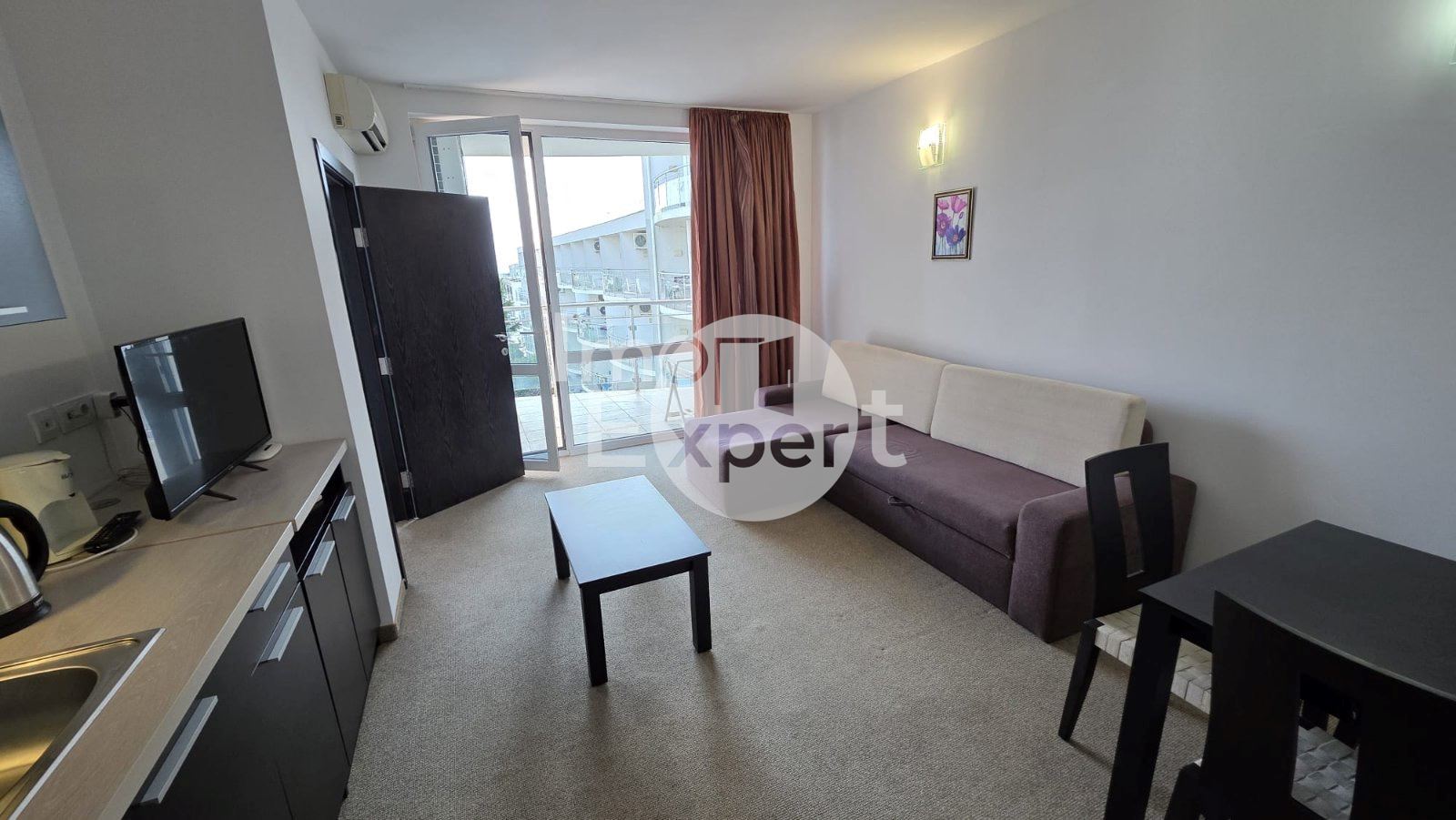 ОБЗАВЕДЕН ДВУСТАЕН АПАРТАМЕНТ С ГЛЕДКА МОРЕ-САРАФОВО - 0