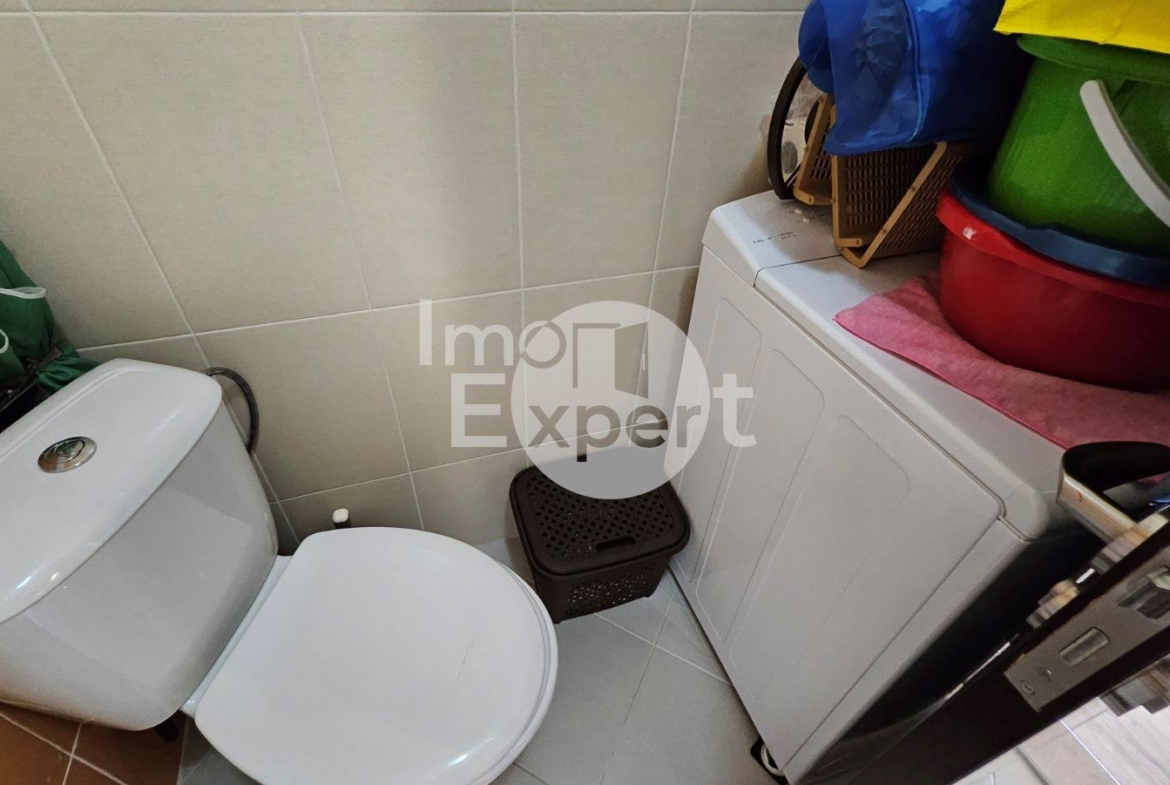 Обзаведен апартамент в кв.Сарафово с акт16 - 0