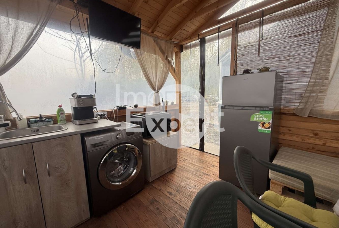 Куполно бунгало на първа линия в еко къмпинг Созопол - 0