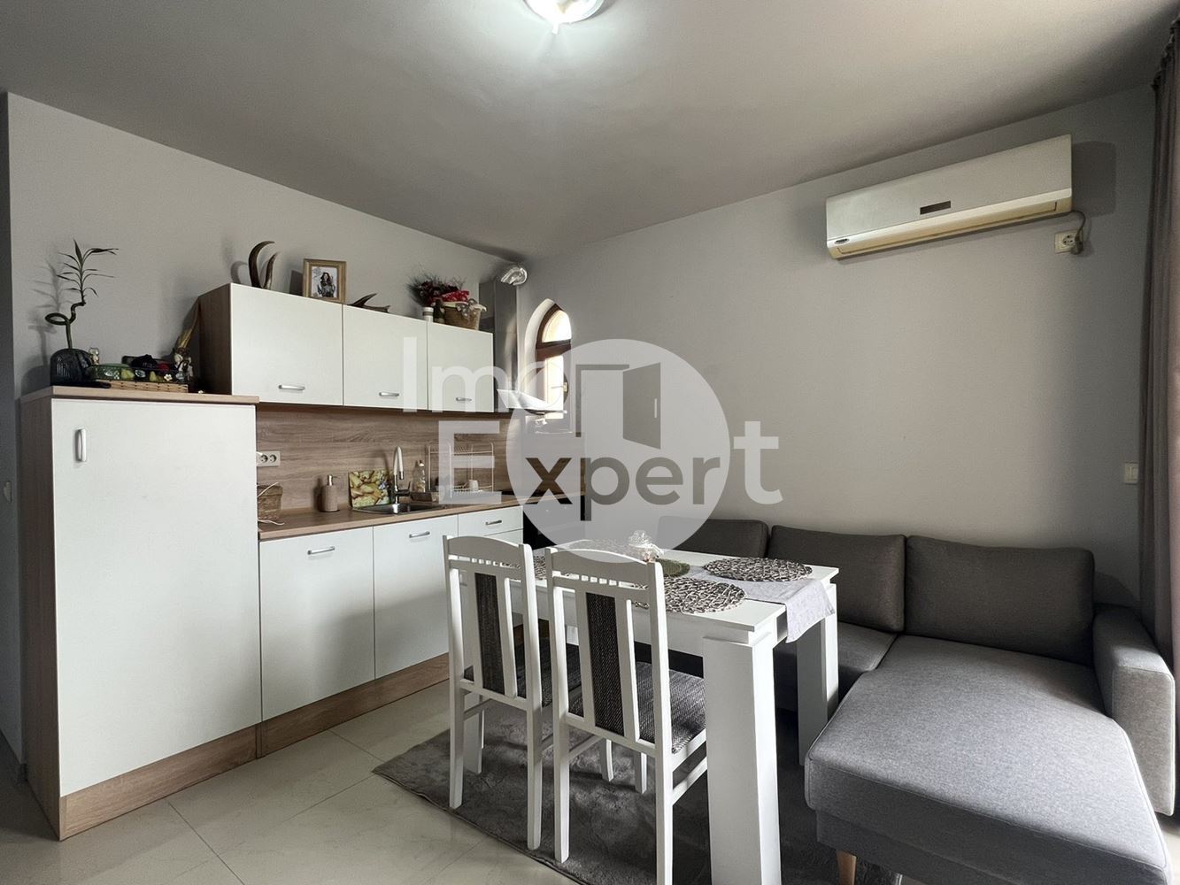 Обзаведен двустаен апартамент!!! Акт-16 - 0