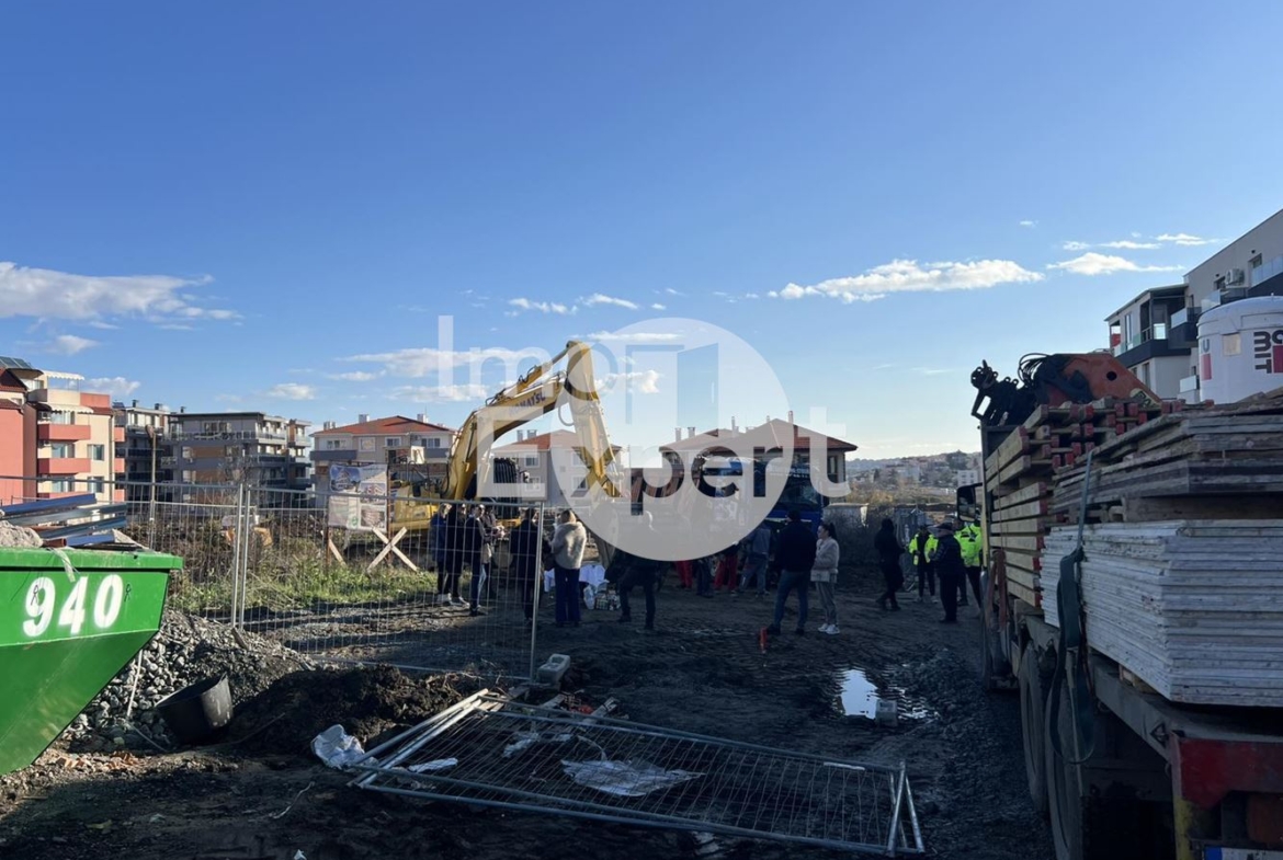 ТРИСТАЕН апартамент в НОВА сграда!!! БЕЗ комисионна!!! - 0