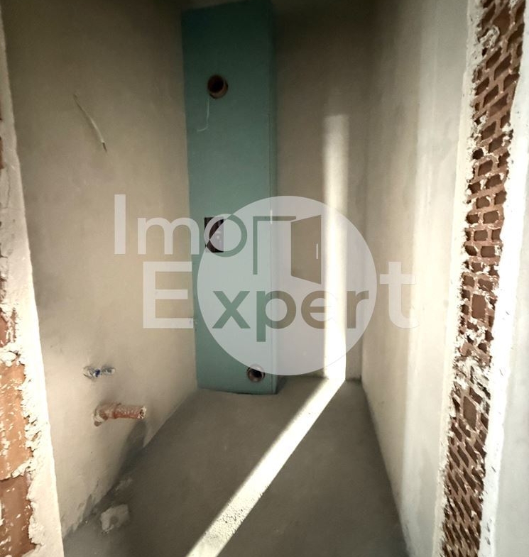 Тристаен апартамент с панорамна гледка в нова сграда с акт 16 - 0