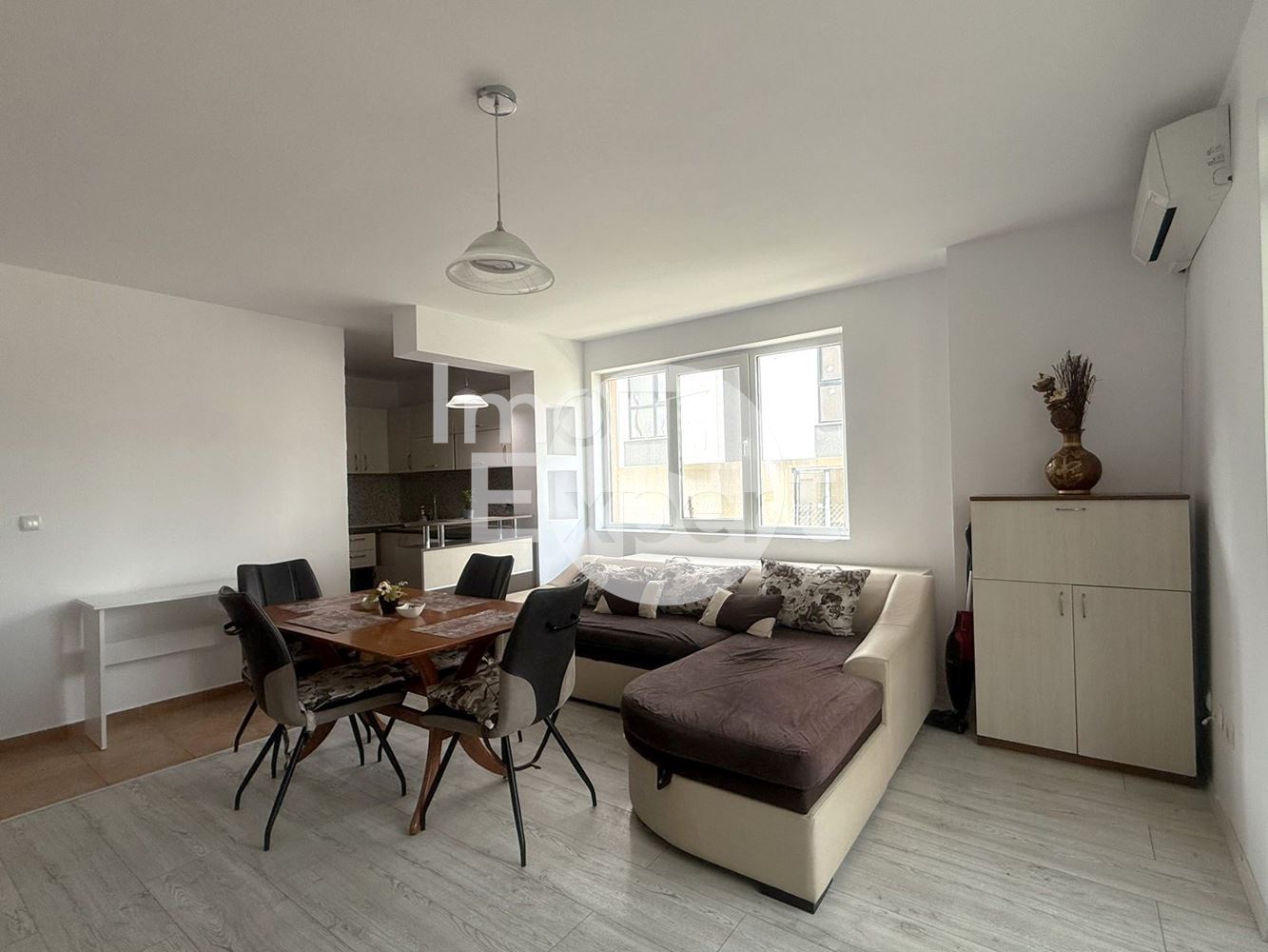 Обзаведен едностаен апартамент до терминала-0 Обзаведен едностаен апартамент до терминала - 0