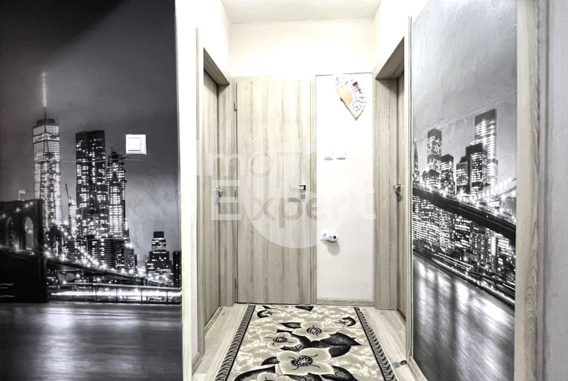 Тристаен апартамент с отделна кухня в ж.к. Меден Рудник, зона Б !!! - 0