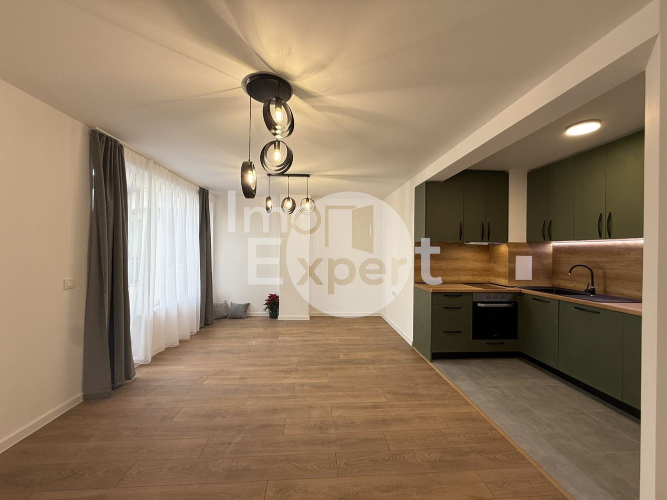 Тристаен апартамент с акт16 Меден рудник зона В до ключ !!!-0 Тристаен апартамент с акт16 Меден рудник зона В до ключ !!! - 0