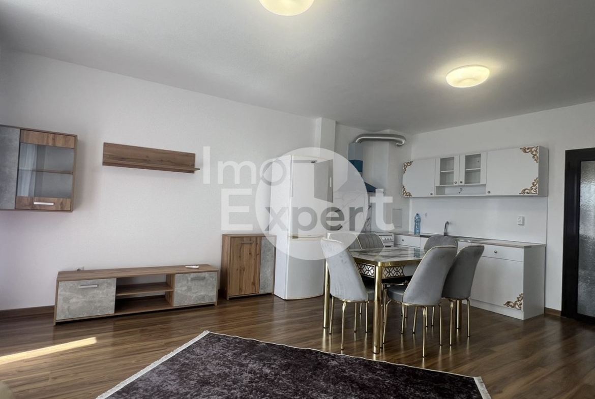 Тристаен апартамент до заведение "Fuego" зона-А !!! - 0