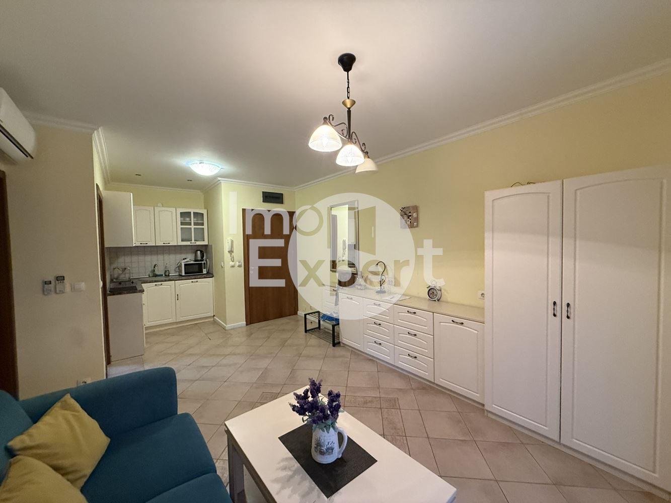 Двустаен апартамент в гр. Созопол - 0