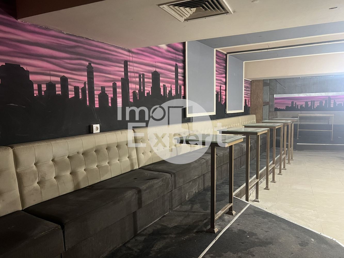 Помещение на ул.Александровска!!! Цена без АНАЛОГ!-0 Помещение на ул.Александровска!!! Цена без АНАЛОГ! - 0