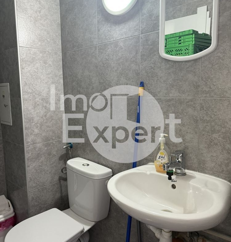 Разработен и оборудван магазин под наем - жк. Меден Рудник - 0