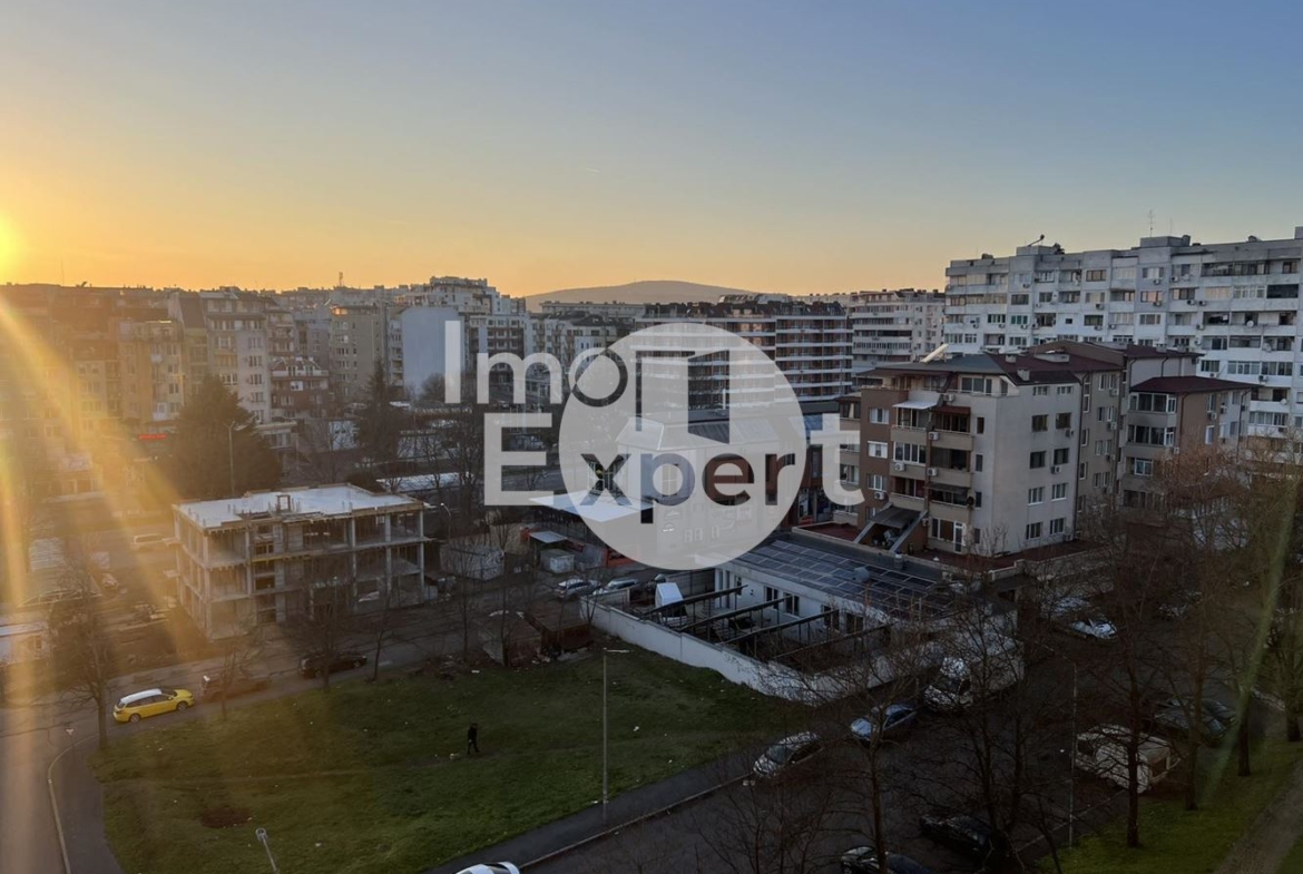 Тристаен апартамент на отлична локация в жк. Меден Рудник- зона Б - 0