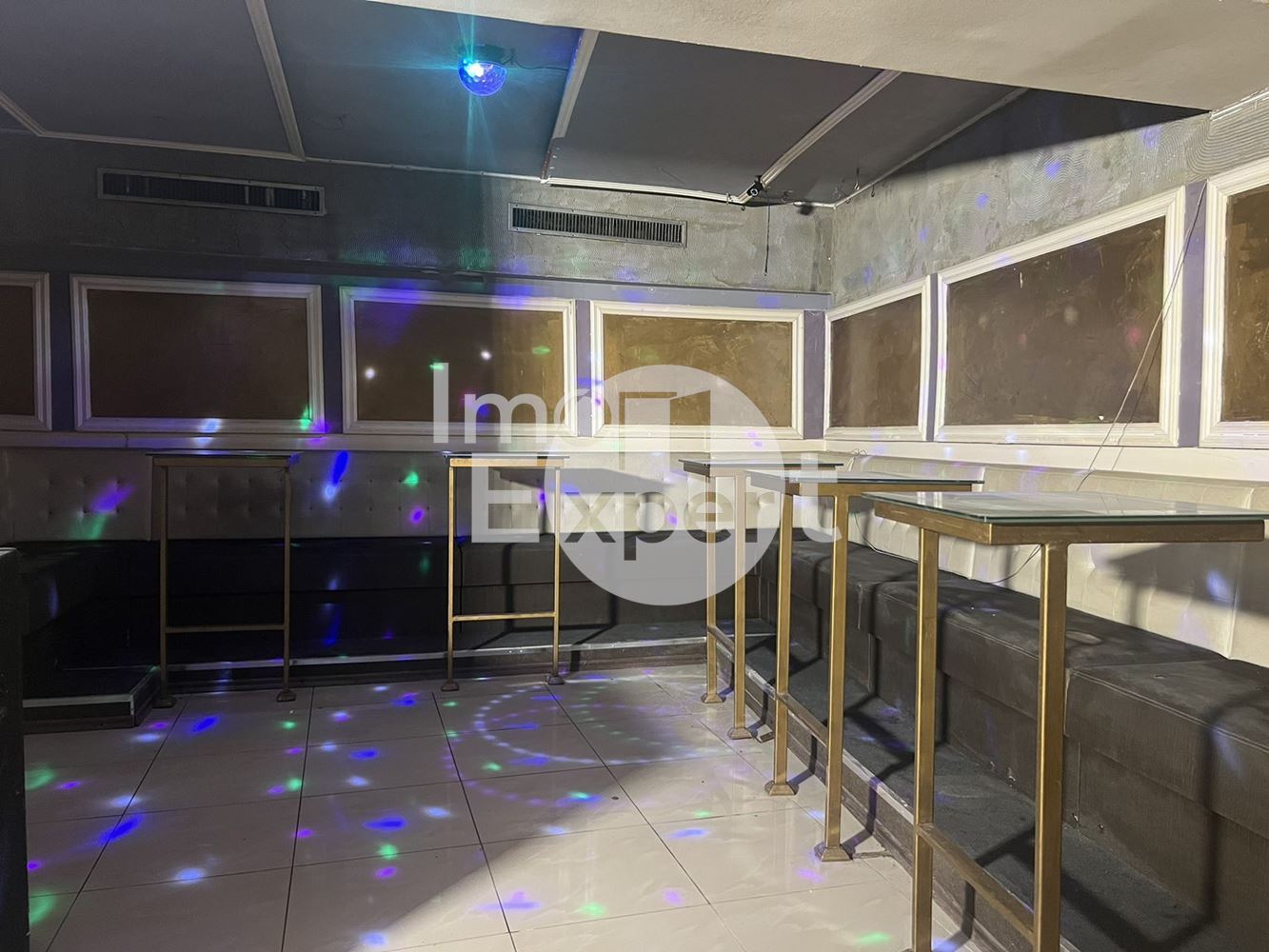 Помещение на ул.Александровска!!! Цена без АНАЛОГ!-0 Помещение на ул.Александровска!!! Цена без АНАЛОГ! - 0