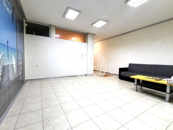 Просторен офис под наем жк.Братя Миладинови - 0