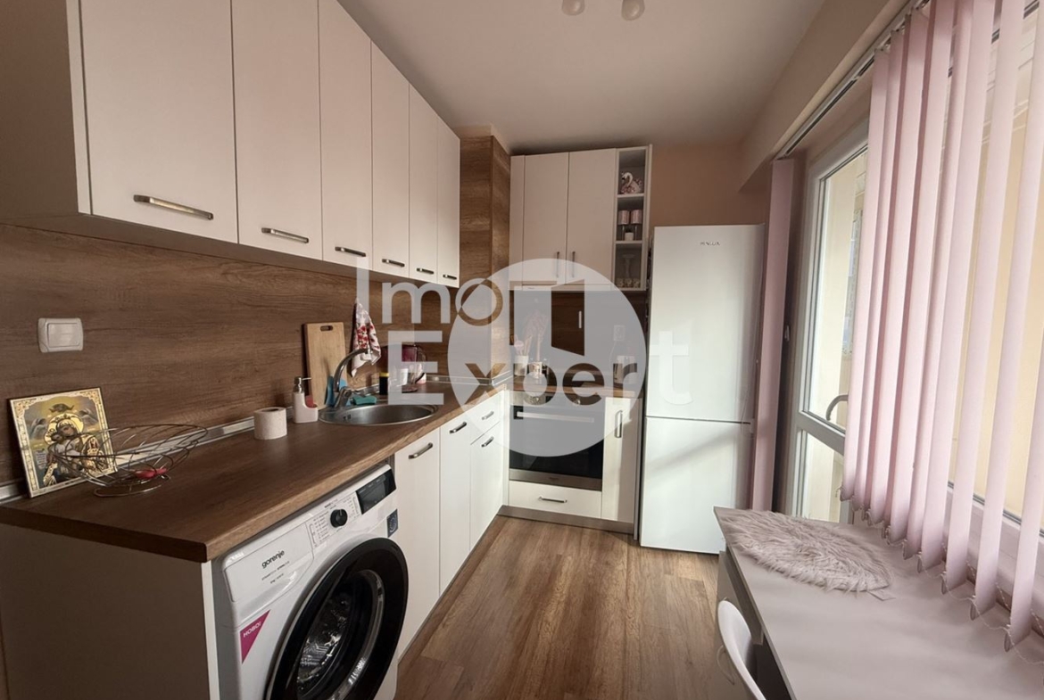 Апартамент под наем -жк. Славейков - 0