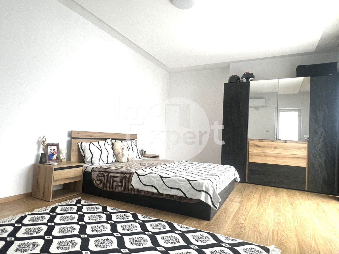 Продава се втори и трети етаж от къща в с. Равадиново!!!-0 Продава се втори и трети етаж от къща в с. Равадиново!!! - 0