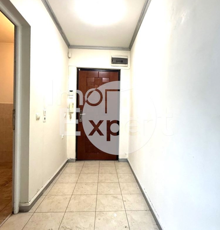 Просторен офис под наем жк.Братя Миладинови - 0