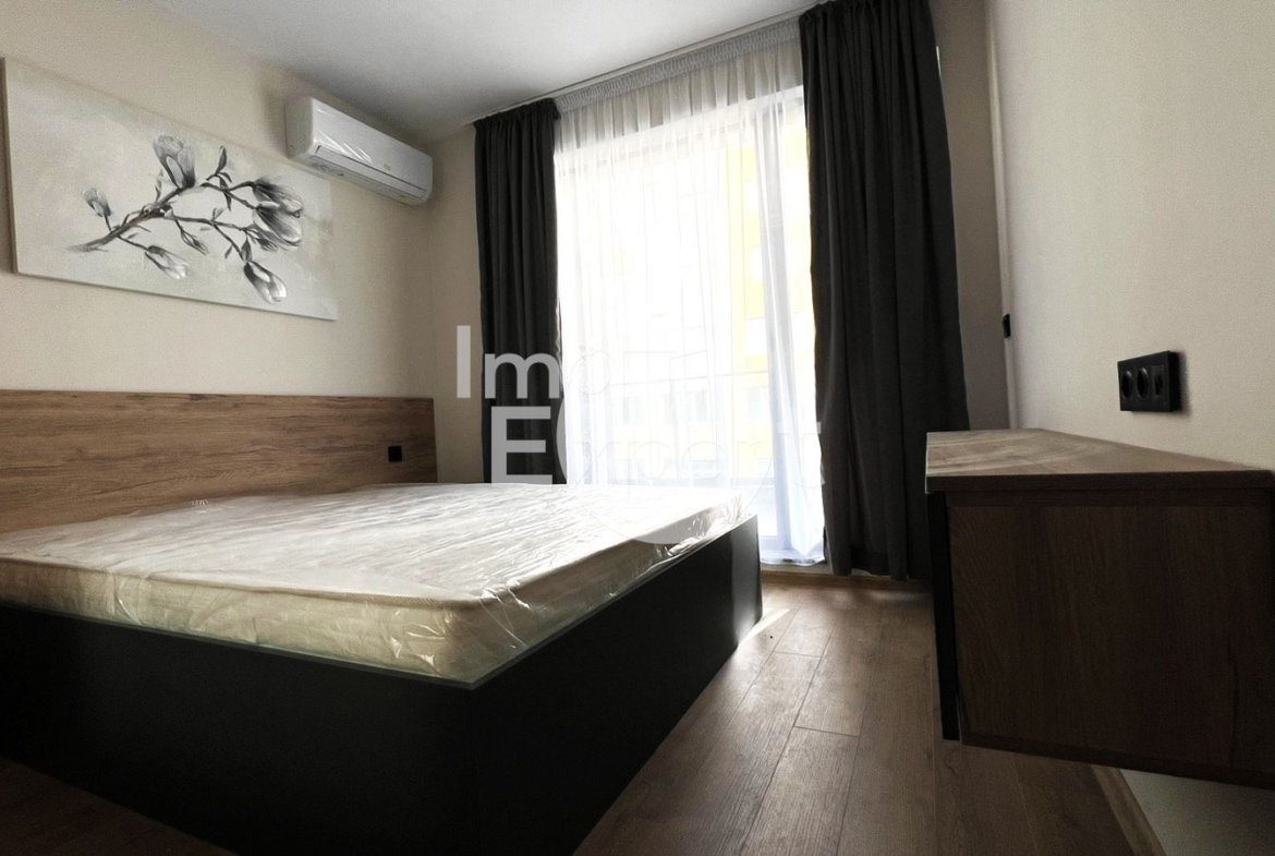 Апартамент с възможност за три спални с акт16 Меден рудник до Парка - 0