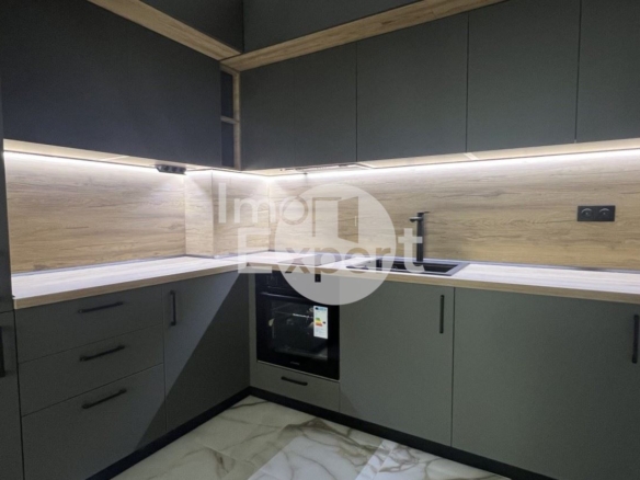 Апартамент с възможност за три спални с акт16 Меден рудник до Парка - 0