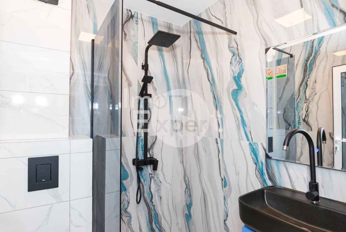 Апартамент с възможност за три спални с акт16 Меден рудник до Парка - 0