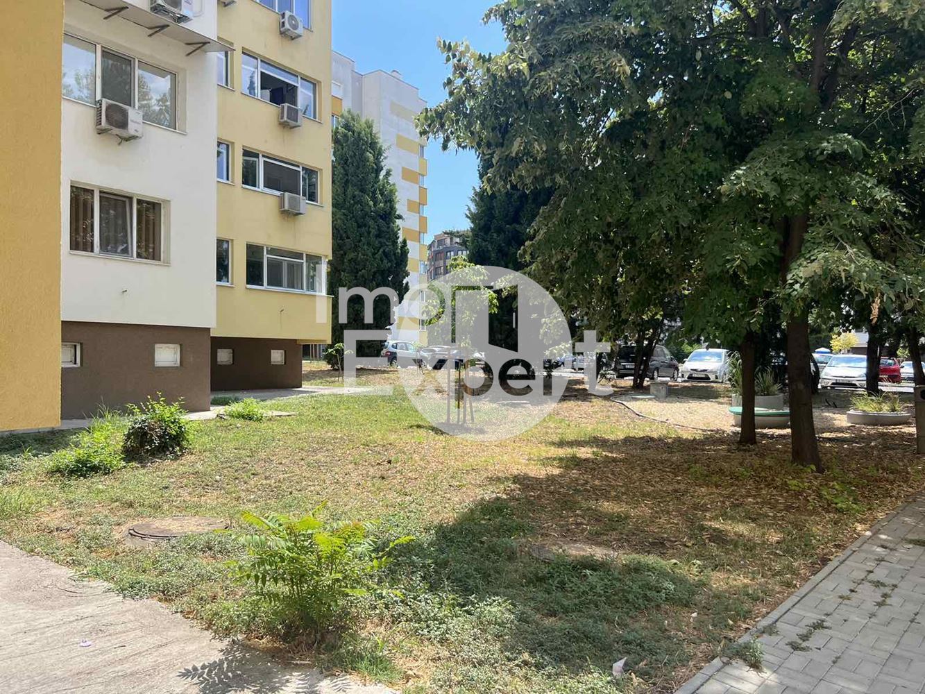 Четири отделни стаи в САНИРАН блок!!!-0 Четири отделни стаи в САНИРАН блок!!! - 0