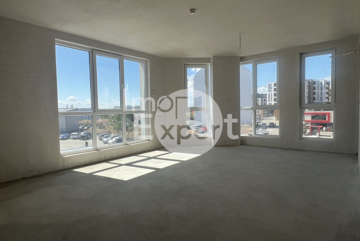 Тристаен апартамент с югозападно изложение!!! - 0