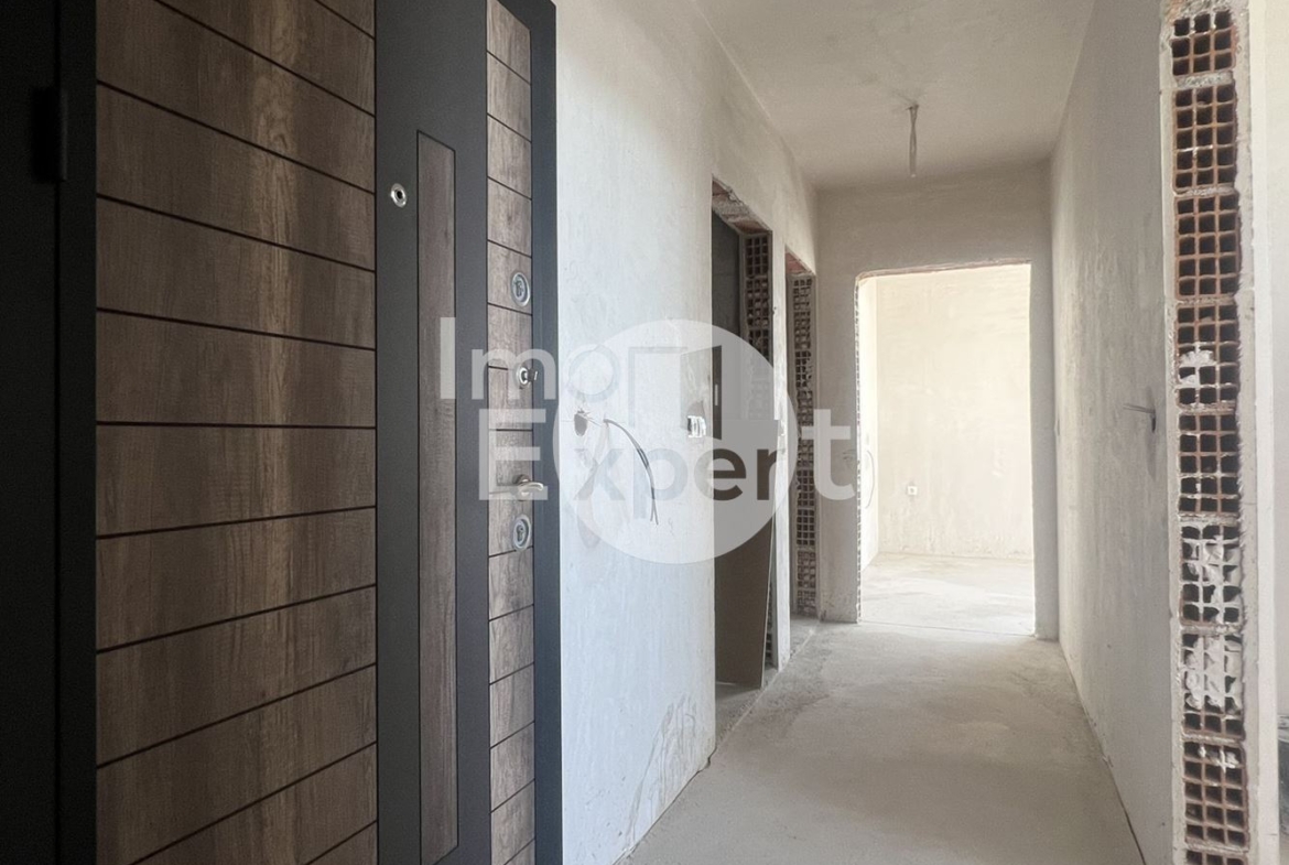 Тристаен апартамент с югозападно изложение!!! - 0