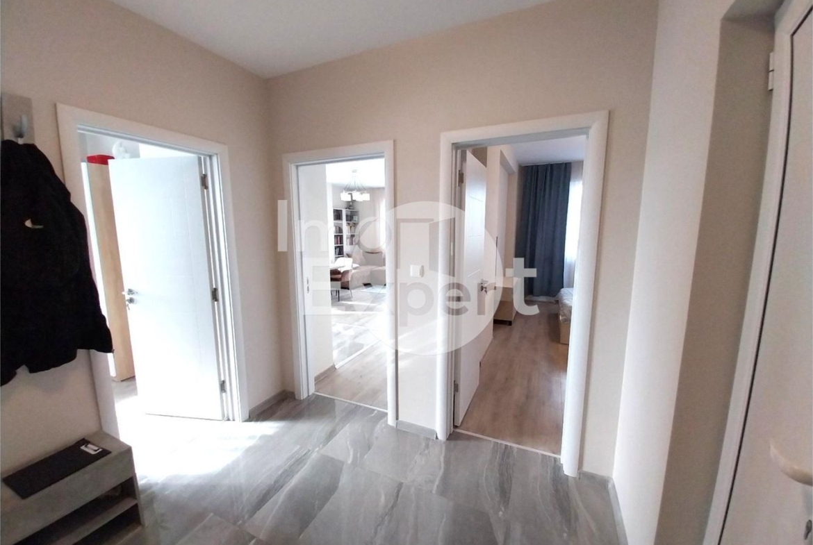 Чисто нов, просторен и обзаведен апартамент в Меден Рудник - 0