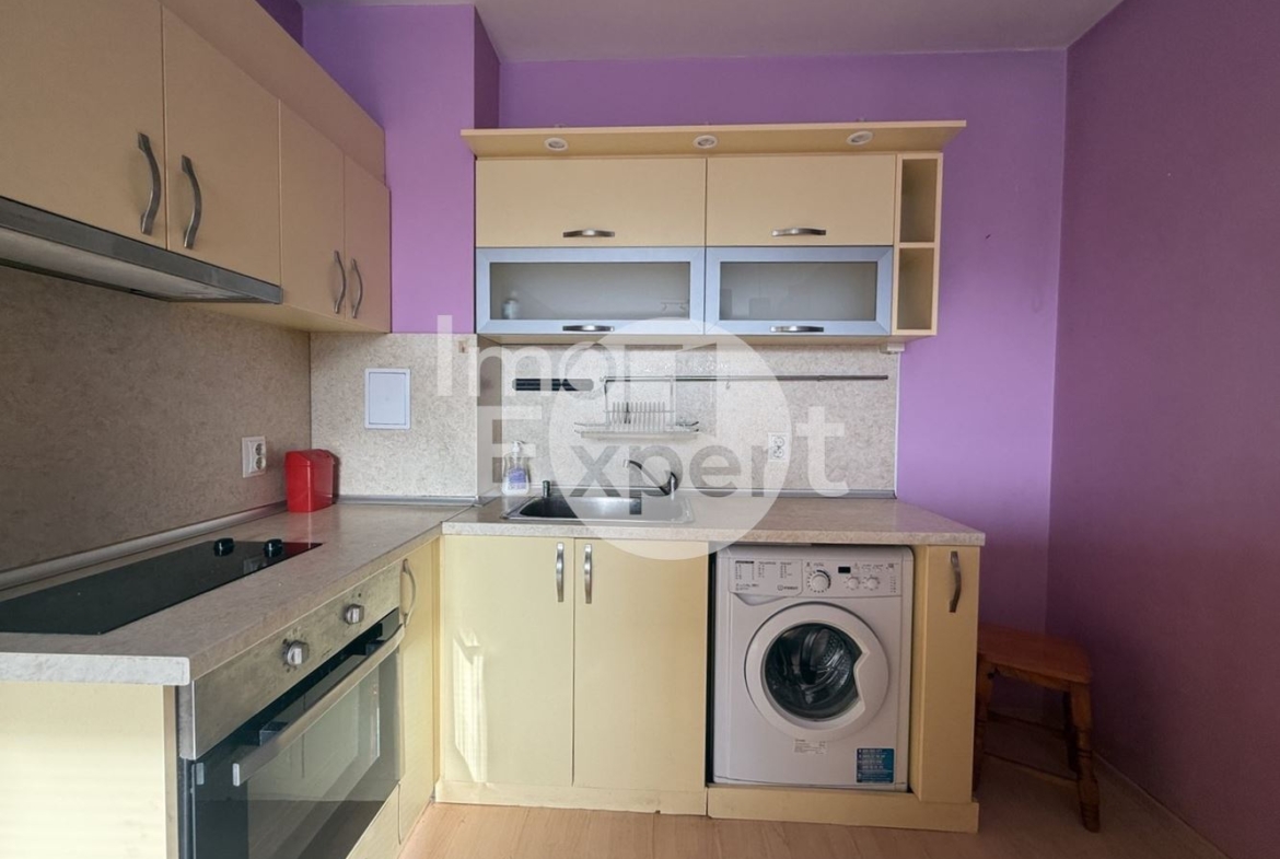 Двустаен южен апартамент с асансьор и акт16 жк.Възраждане !!! - 0