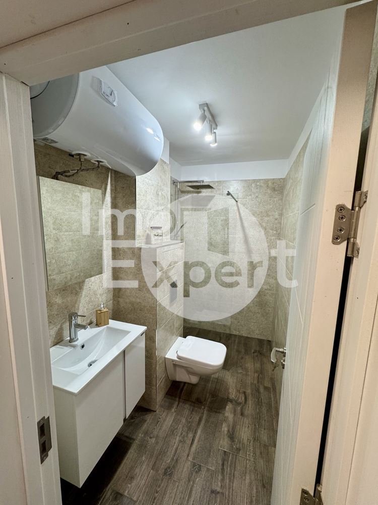 Стилно Обзаведен апартамент с акт16 в жк.Меден рудник - 0