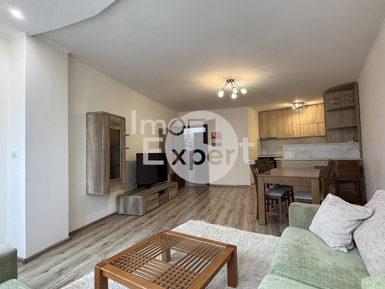 Обзаведен двустаен апартамент в жк.Меден рудник зона А с акт16 - 0