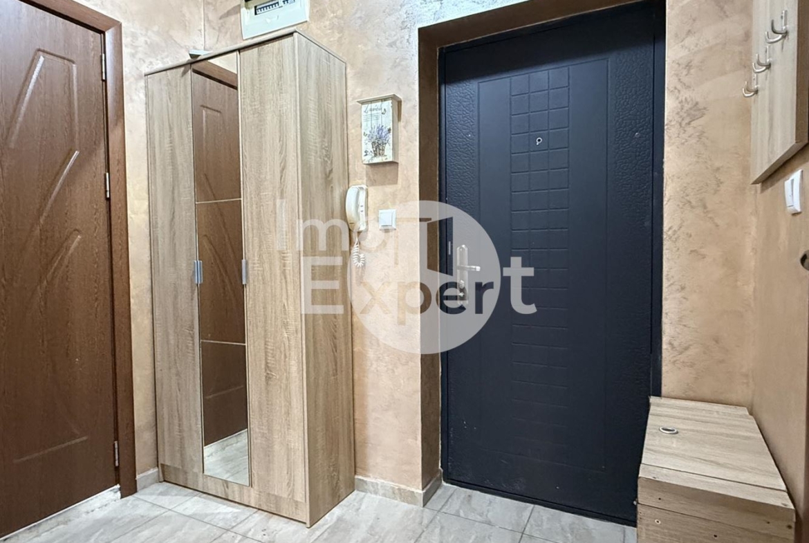 Обзаведен двустаен апартамент в жк.Меден рудник зона А с акт16 - 0