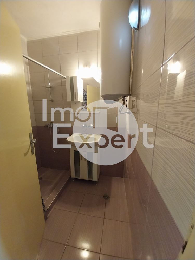 Просторен апартамент с две спални на ТОП локация-0 Просторен апартамент с две спални на ТОП локация - 0