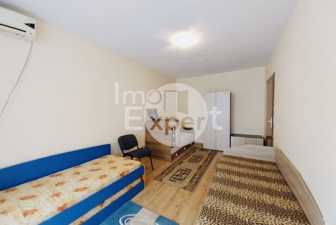 Обзаведен, Двустаен апартамент до у-ще "Константин Петканов" - 0